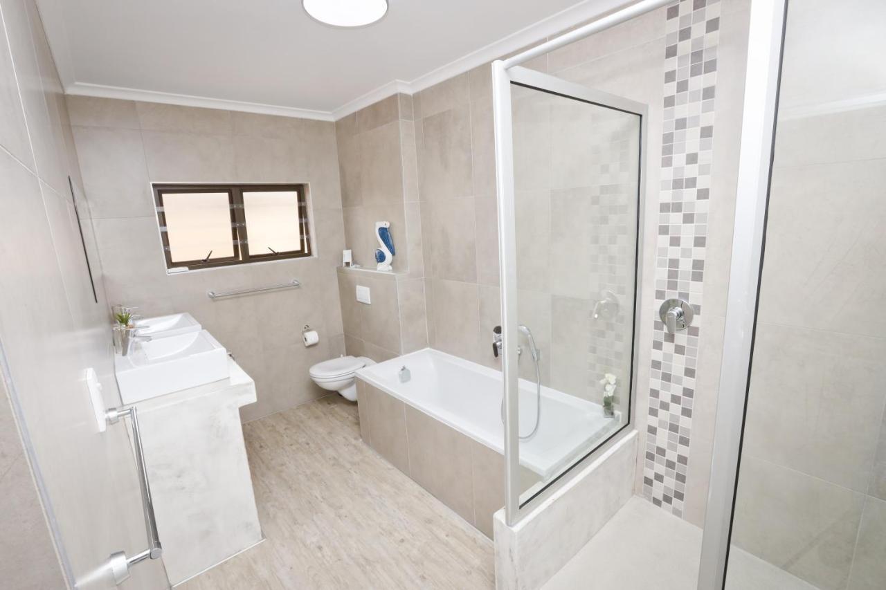 Desert Jackal Guesthouse Swakopmund Ngoại thất bức ảnh