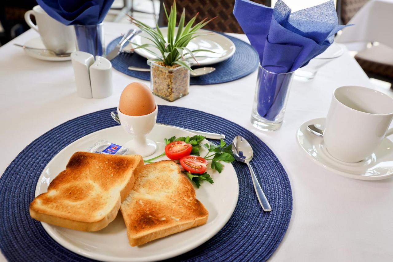 Desert Jackal Guesthouse Swakopmund Ngoại thất bức ảnh